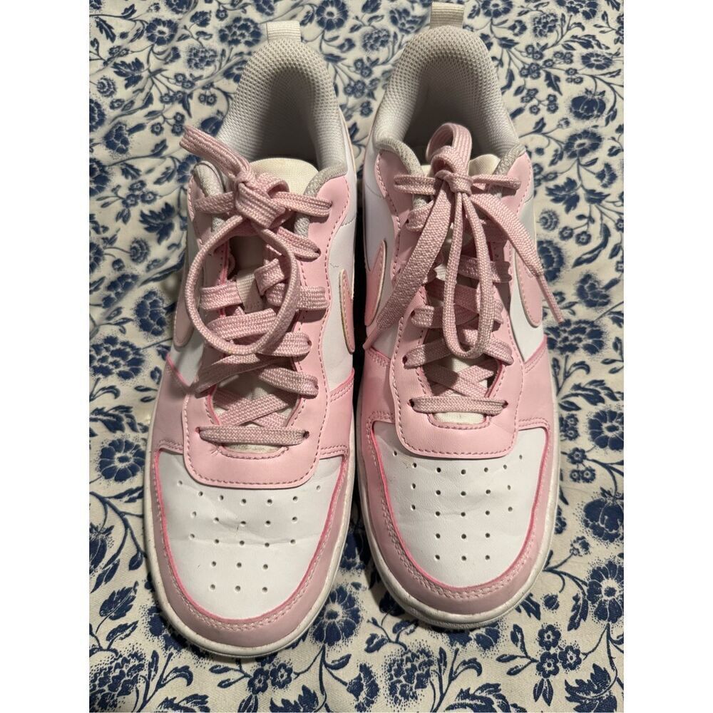 Nike pink court borough recraft low top sneakers 6Y